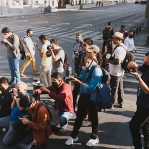 Photowalk Siem Reap – group of photographers exploring the city